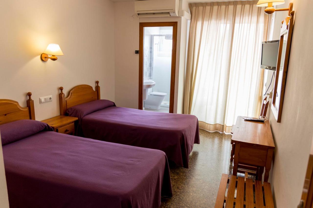 Herasu Hotel *