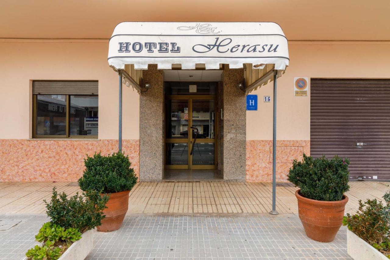 Hotel Herasu *